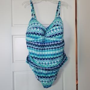 One piece swim suit